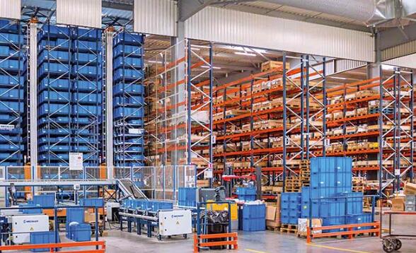 智能倉儲(chǔ)改造如何提升倉儲(chǔ)效率？