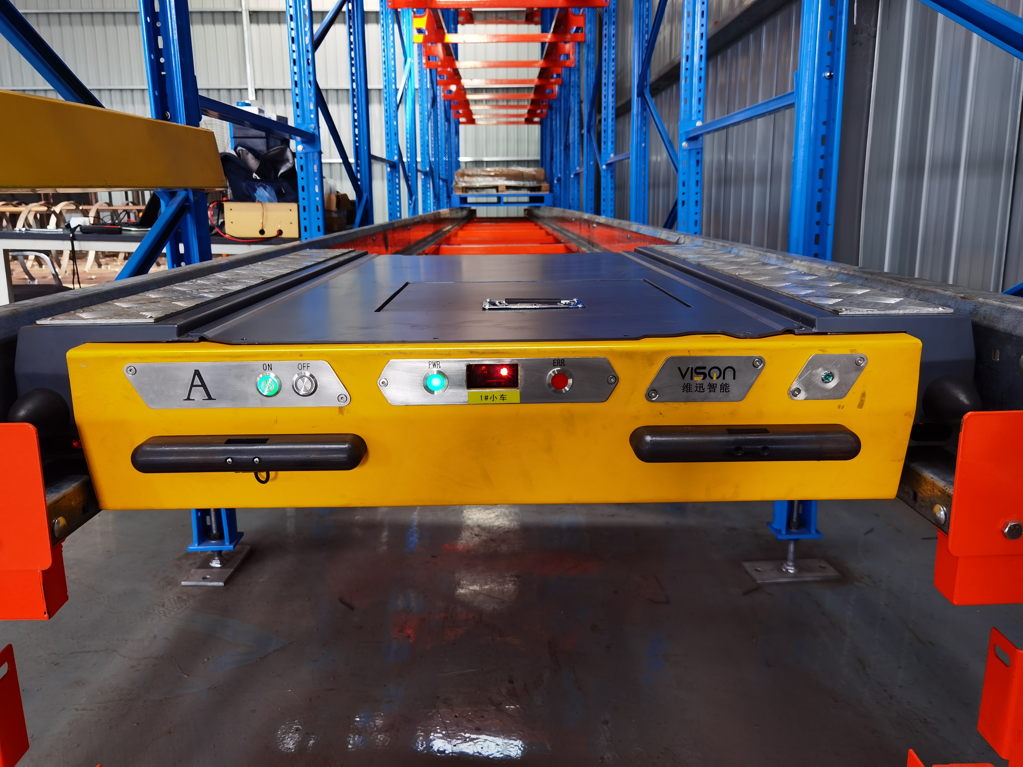  雙向穿梭車重塑倉儲作業(yè)價值鏈：高效?靈動?省空間 